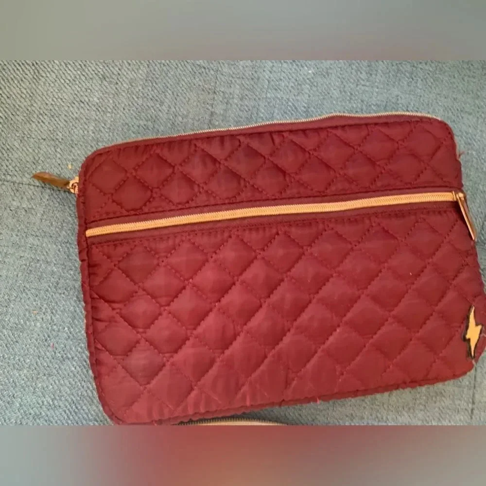 Estee Lauder this listing